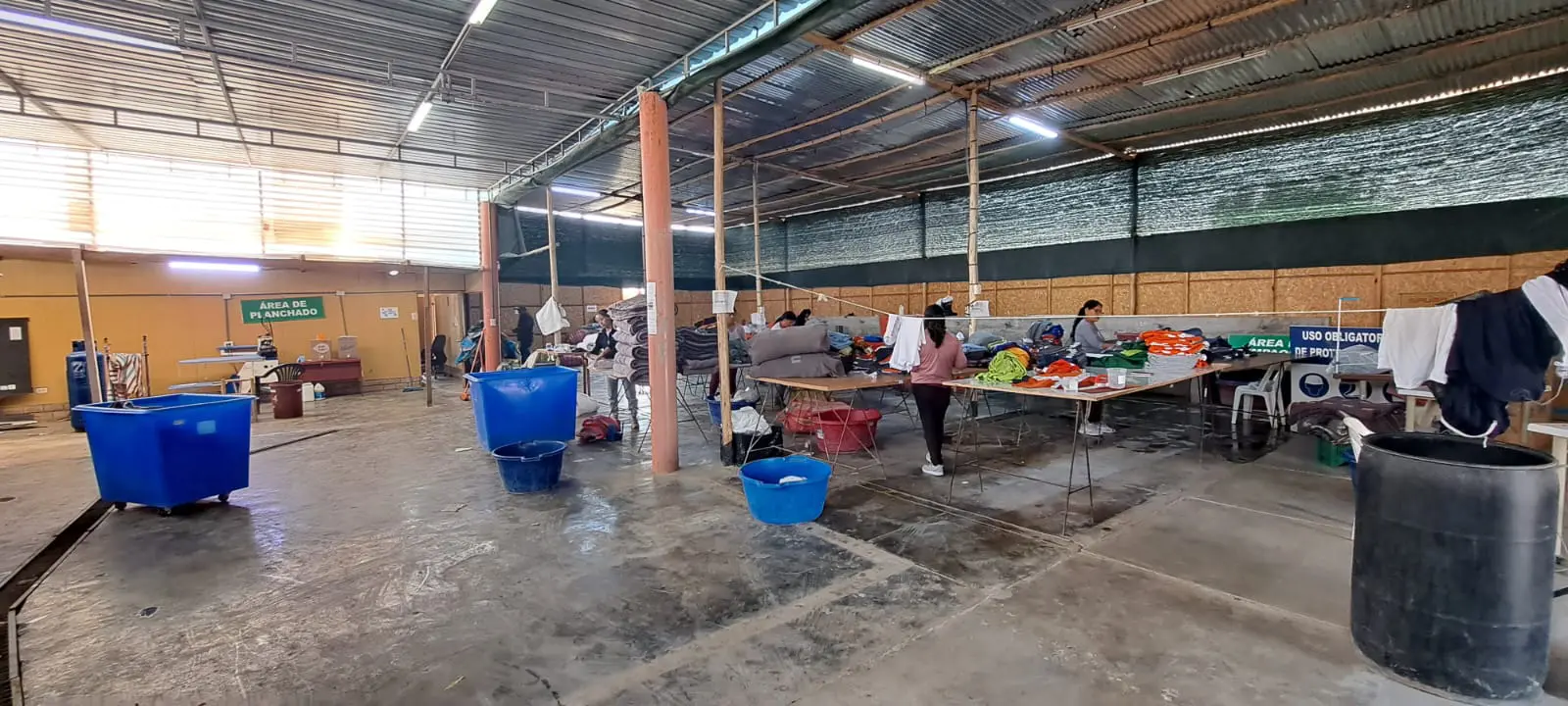 CAPACITACIÓN EN DESMANCHADO Y LAVADO DE UNIFORMES Y PRENDAS MINERAS 4 WhatsApp Image 2023 08 03 at 2.40.22 PM 1